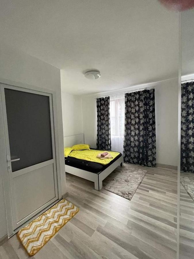 Casa De Vacanta Maga Dubova Bagian luar foto